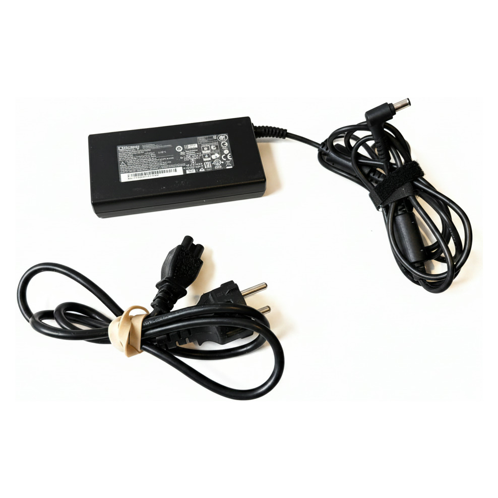 Begagnat Chicony 150W Laptop-laddare 19.5V 7.7A 5.5 x 2.5mm A17-150P2A