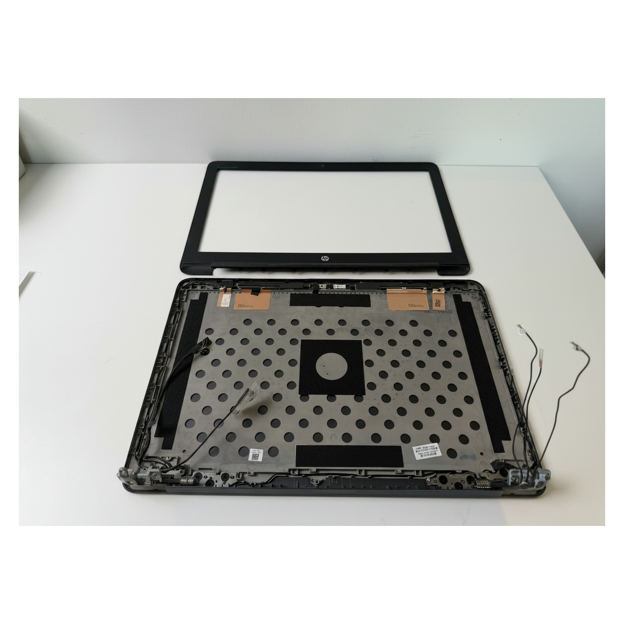 Begagnad HP Original LCD kåpa 848230-001 ZBook 15 G3 G4