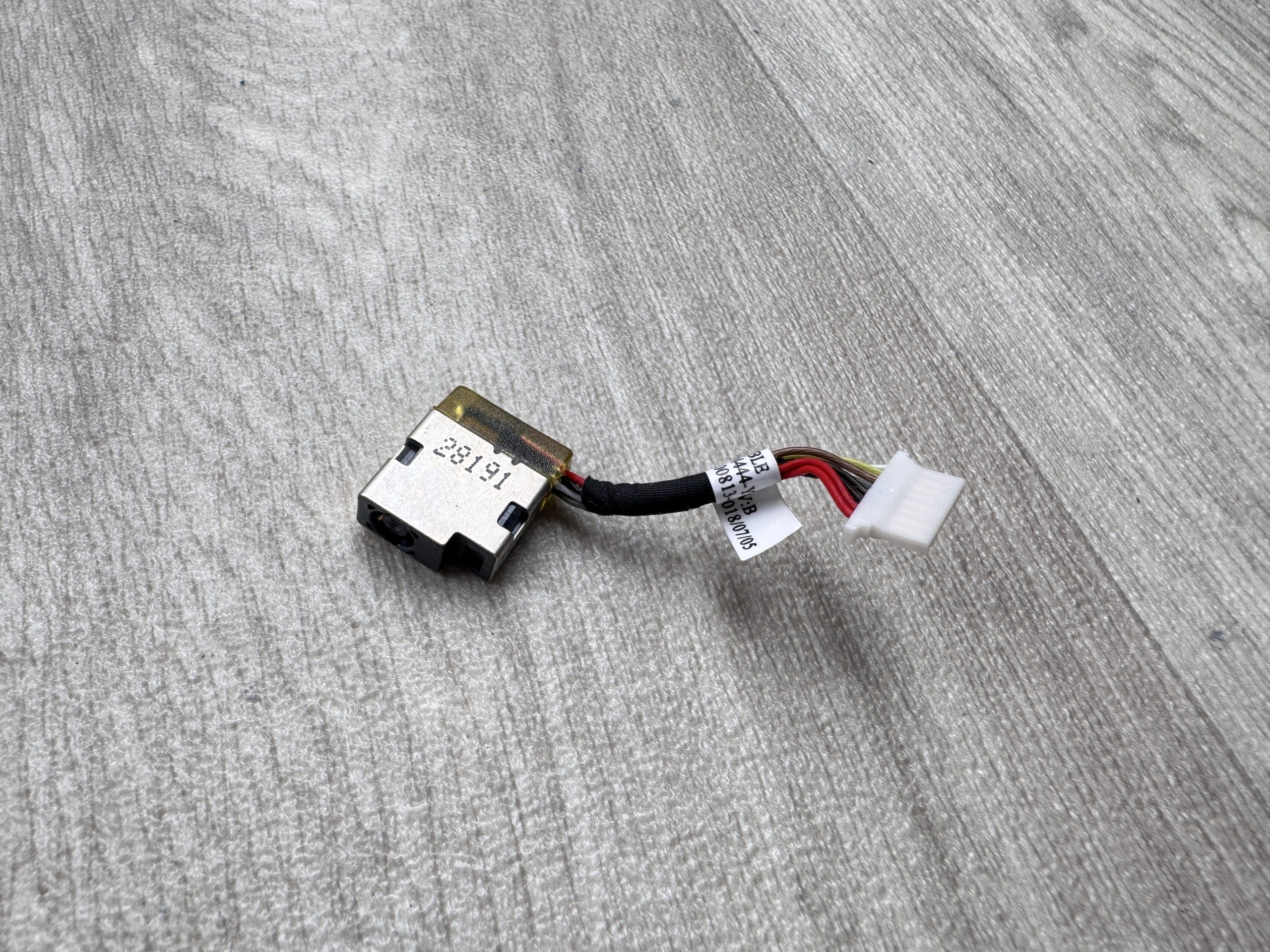 Begagnad Original HP DC Power Jack / Laddningsport 4,5mm för HP Probook 430 440 450 470 445 446 G5
