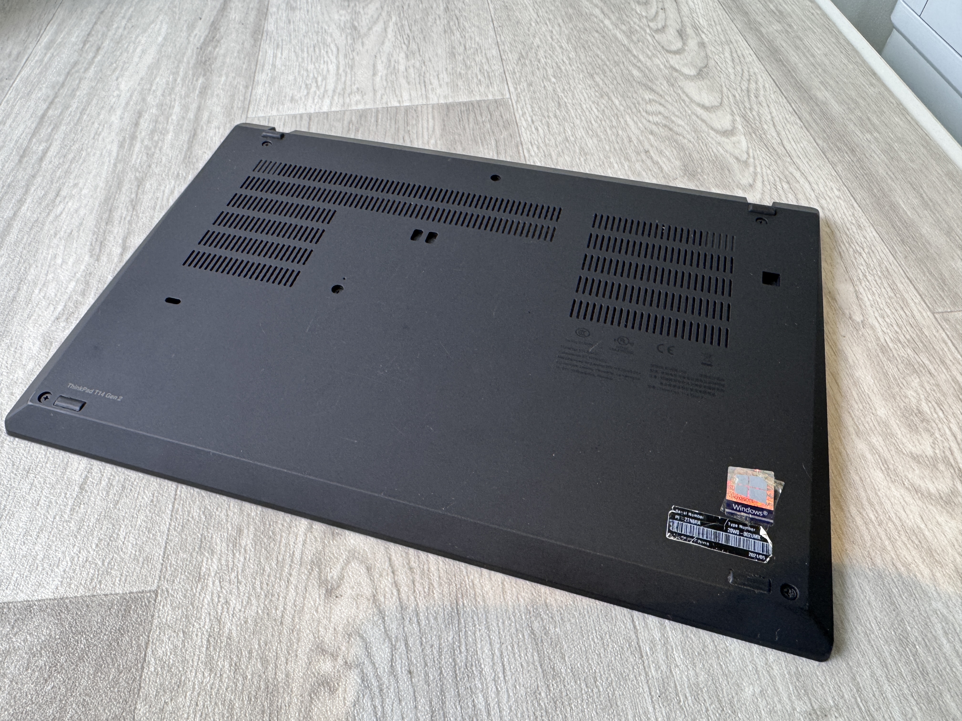 Begagnad Original Lenovo Bottom Base ThinkPad T14 Gen2 AP1VA000700