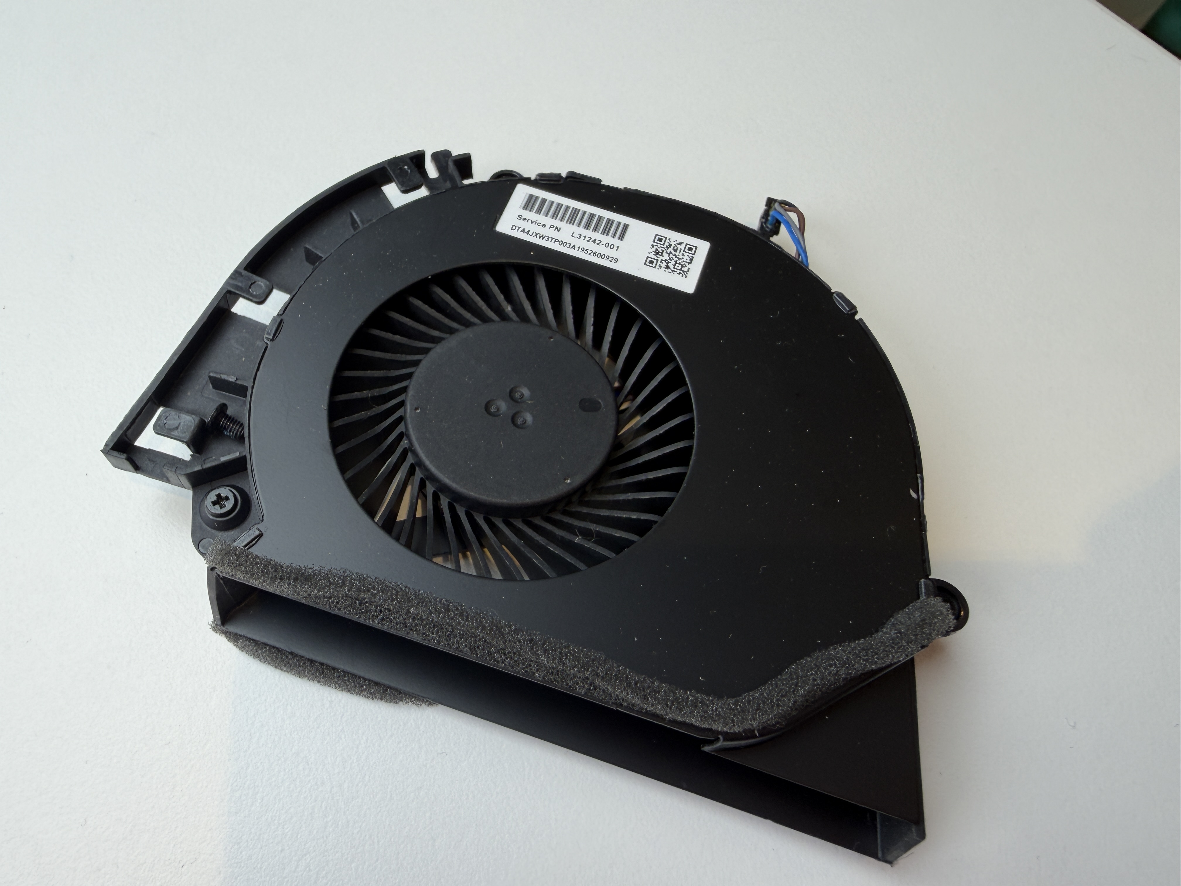 Begagnad HP Original fläkt L31242-001 ZBook 17 G5 G6