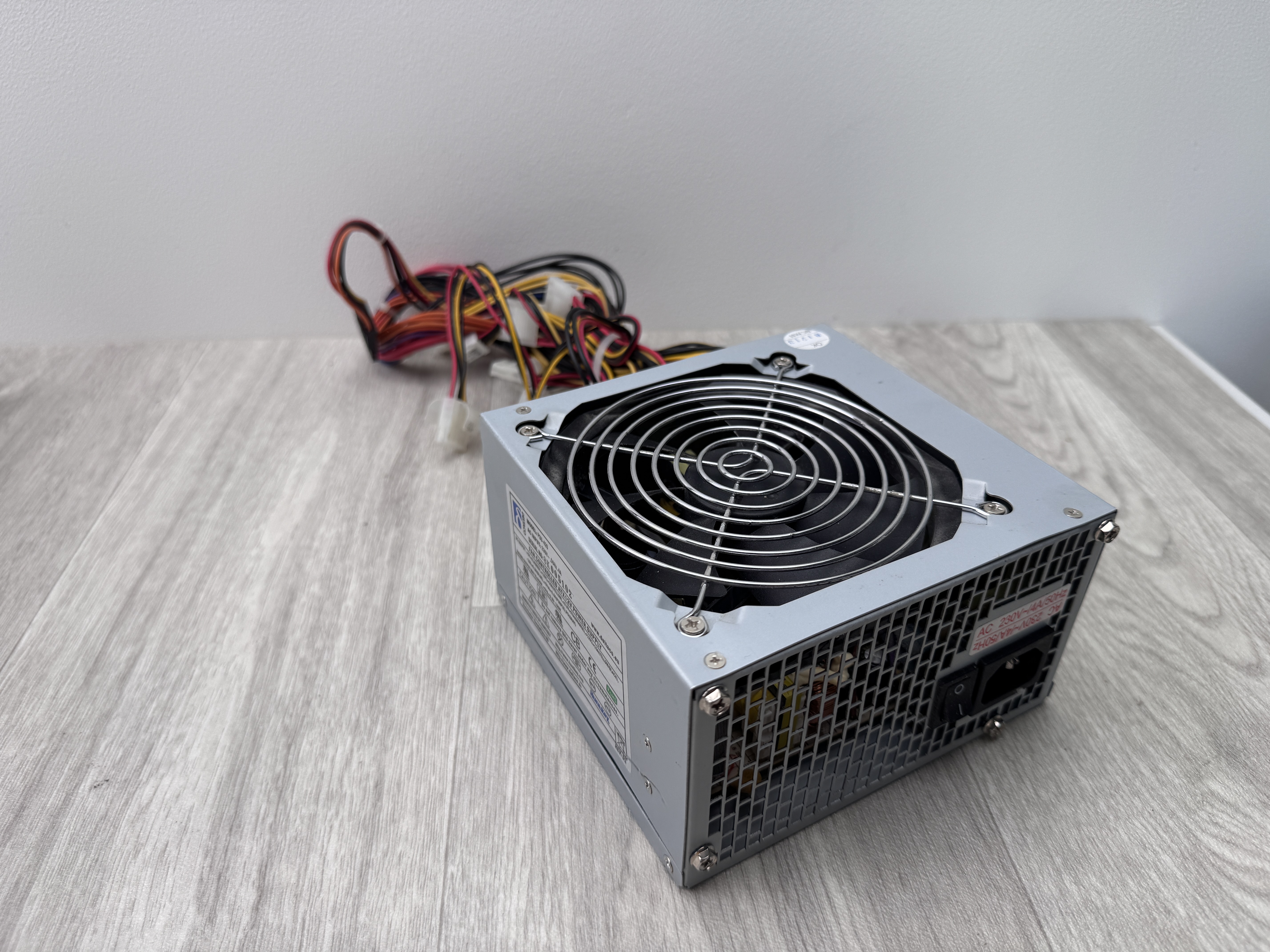 Begagnad Deltaco Power Supply PSU 350W ATX 2.0 Nätaggregat (VMB*)