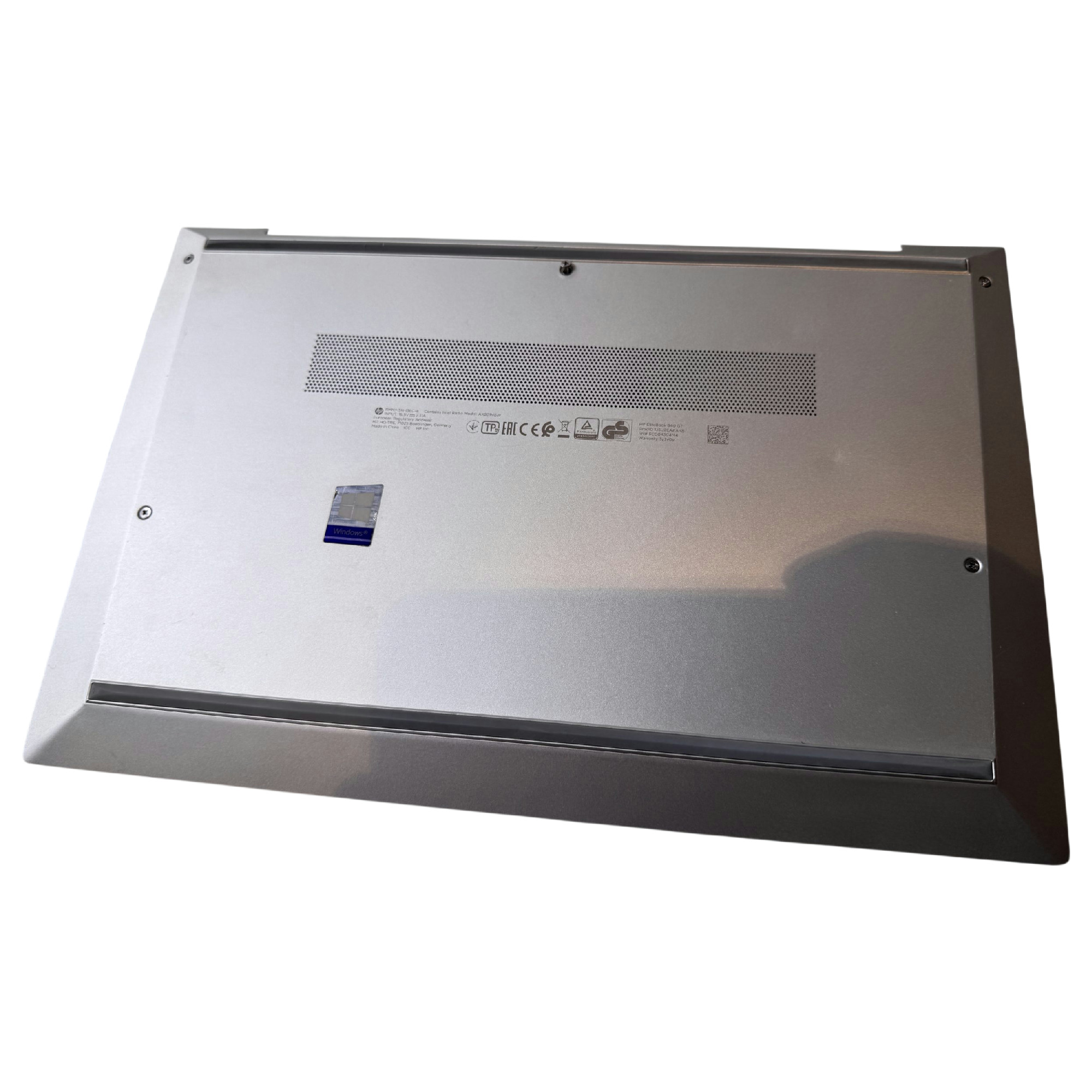 Begagnat Original Reservel HP Bottom Case / Botten Chassi för EliteBook 840 G7